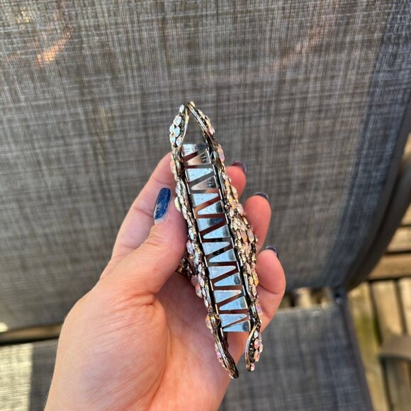 Antique Shop Treasure – Large Vintage Aurora Borealis Rhinestone Hair Clip - Picture 7 of 10